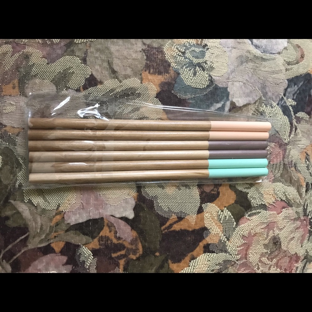 PM11047 Package of 6 Pencils